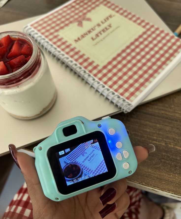 Retro Camera [Upgraded Version]